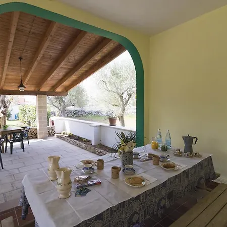 Agriturismo L'aia Farm stay *